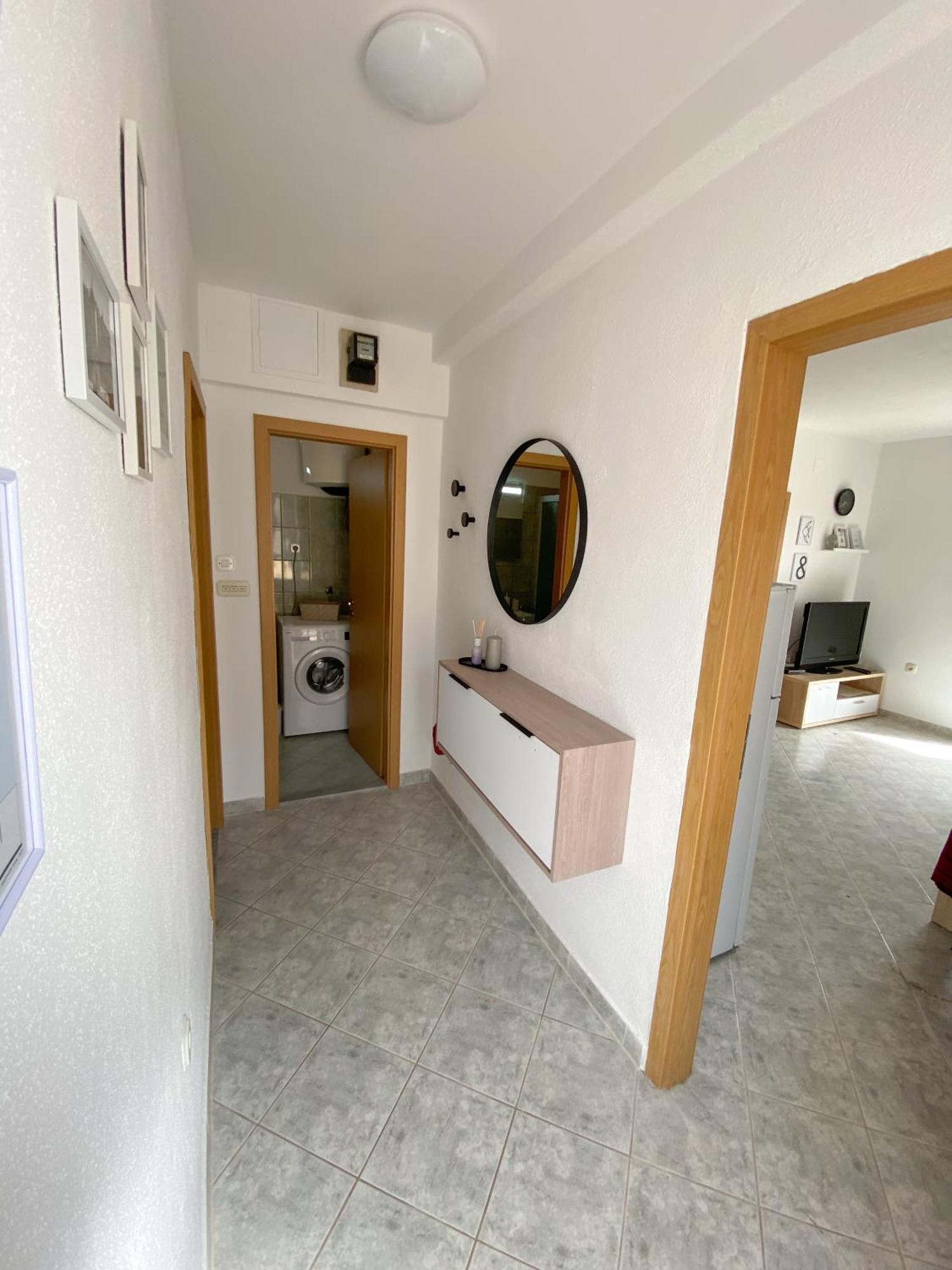 A4 Apartmani Kevic Kastela Exterior photo